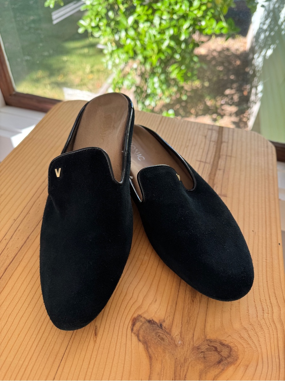 Vionic Women’s Black Suede Slip-On Mules